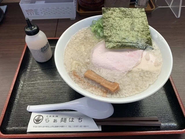 自家製麺 らぁ麺はち - 柳原（ラーメン）の写真