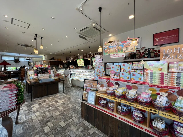 ムッシュ マスノ アルパジョン 石巻総本店（Monsieur Masuno ARPAJON） - 蛇田（ケーキ）の写真