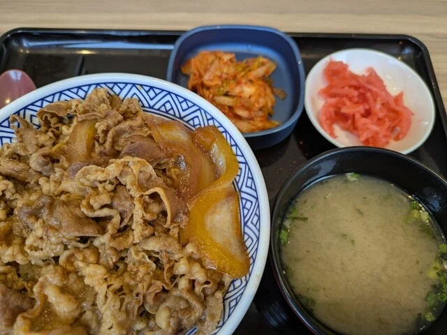 吉野家 盛岡インター店 - 前潟（牛丼）の写真