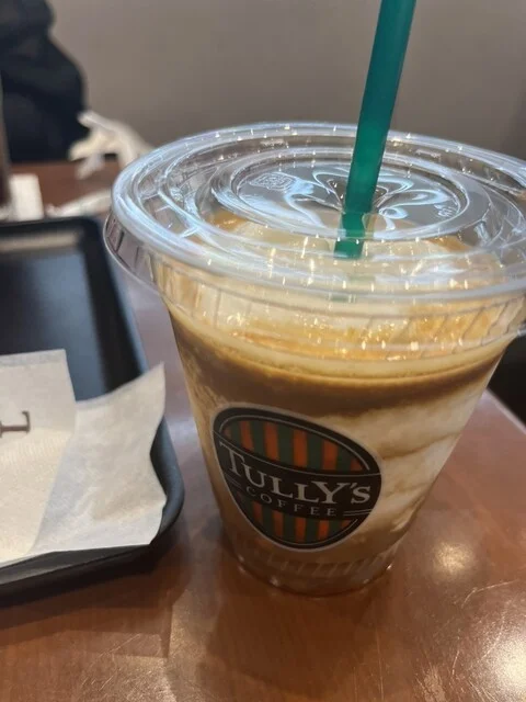 タリーズコーヒー ナイスガーデン秋田店（TULLY'S COFFEE） - 四ツ小屋（カフェ）の写真