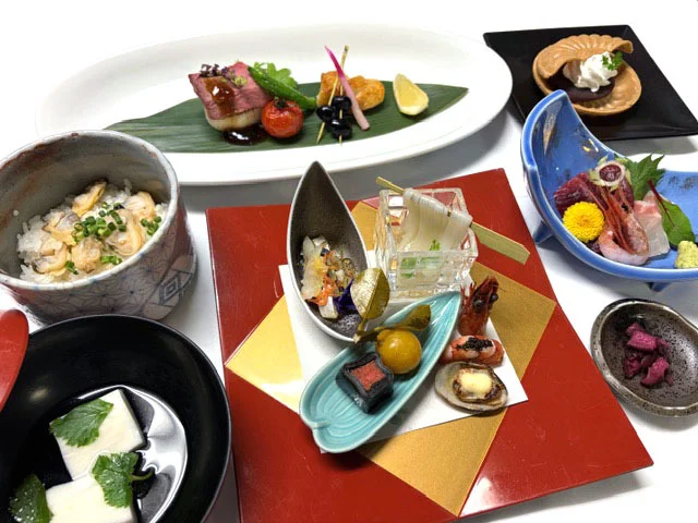 ダイニング万葉 ホテルメトロポリタン秋田店（マンヨウ） - 秋田（郷土料理）の写真