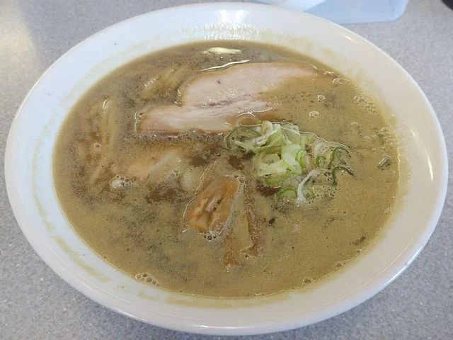 孝百 - 東大館（ラーメン）の写真